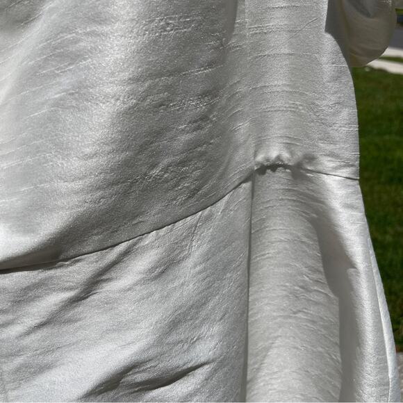 Sachin & Babi Dova Puffed One-Shoulder Bow Train Wrap Mini Dress - Picture 13 of 14